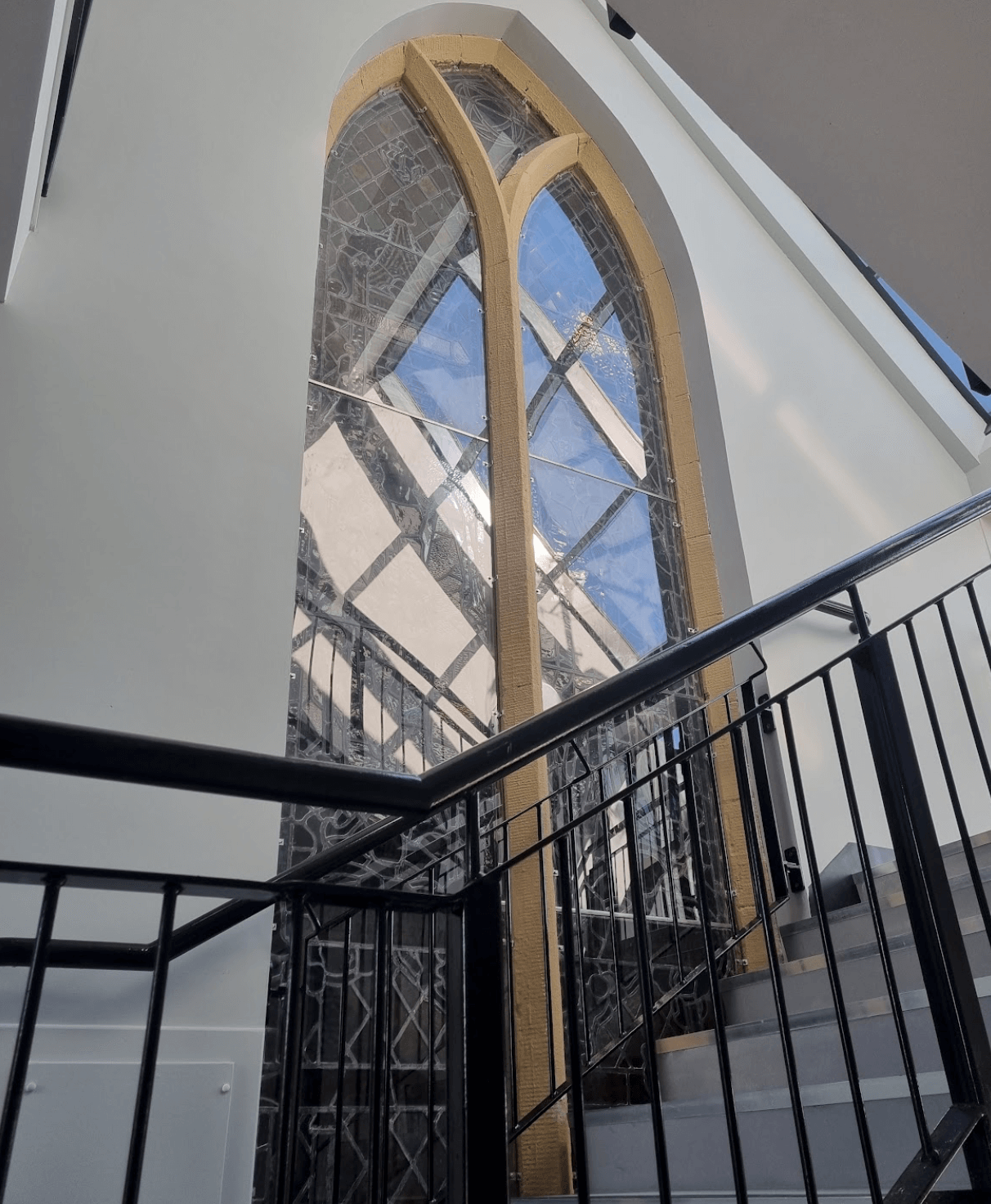 AWM Glass Design - Window Glazing specialist in Scotland