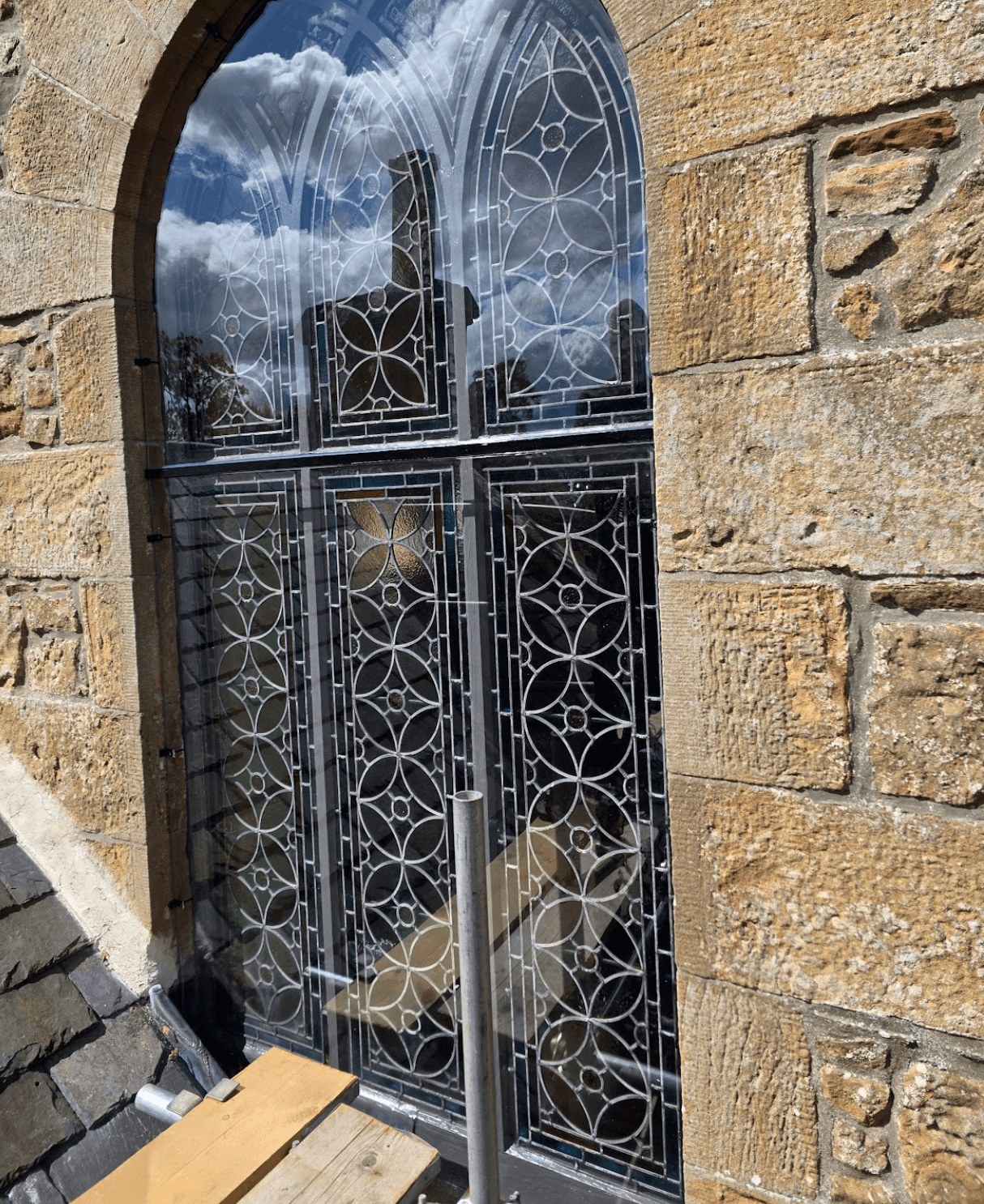 AWM Glass Design - Window Glazing specialist in Scotland